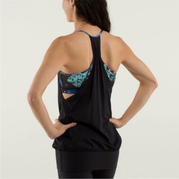 Lululemon Layered No Limits Athletic Tank Top lot size 4 - Picture 15 of 16